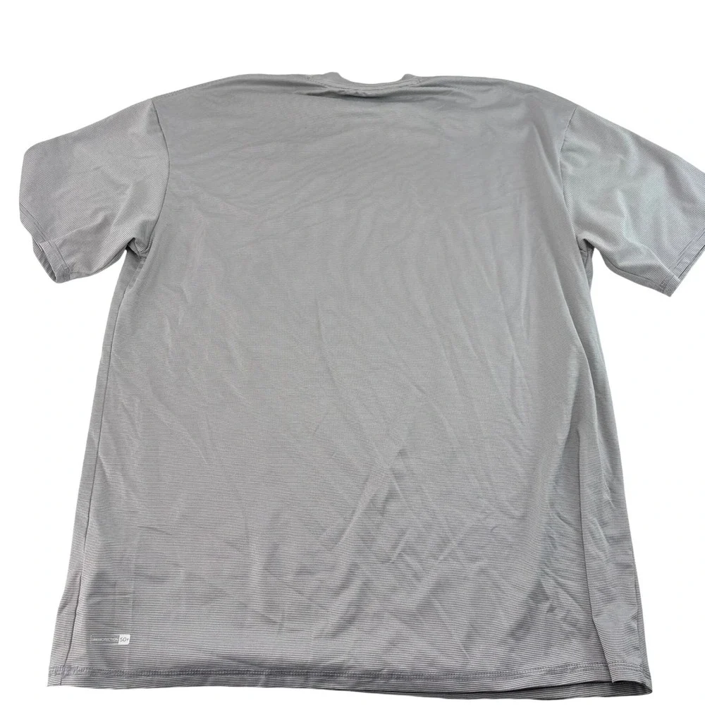 Quiksilver Mens XL Grey Striped Short Sleeve Rash Guard UV Protection Swim Shirt